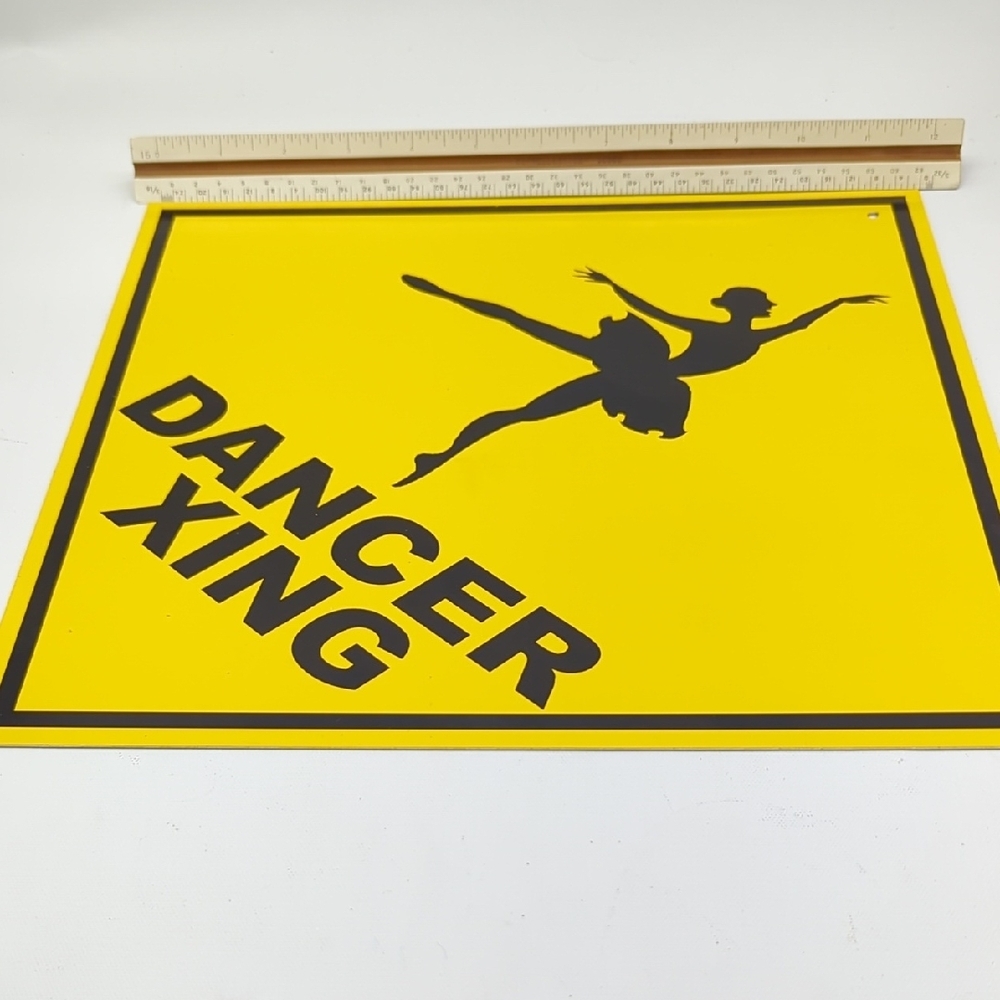 Yellow Dancer Xing Wall Sign - Picture 2 of 4